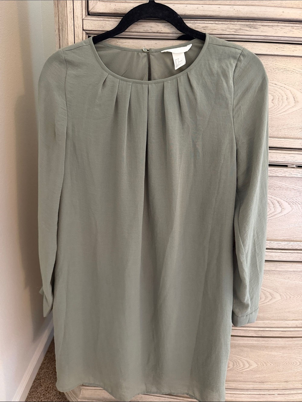 H&M Sage Green Long Sleeve Pleated Shift Dress